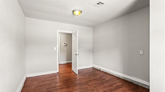 201 NW 121st Street, Oklahoma City, OK 73114