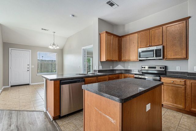 824 Cutting Horse Drive, Mansfield, TX 76063