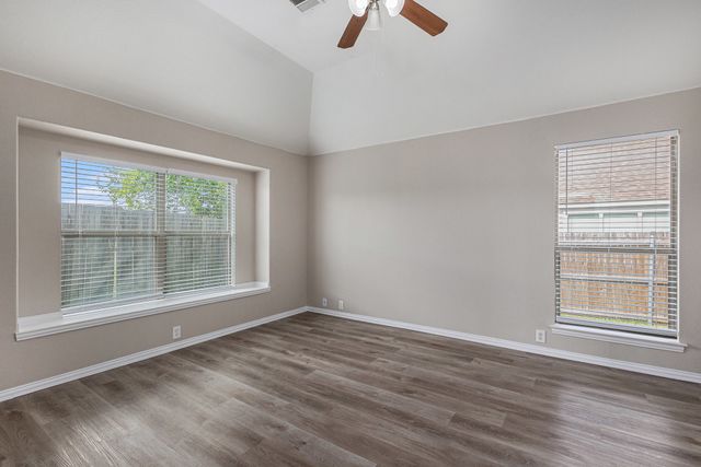 824 Cutting Horse Drive, Mansfield, TX 76063