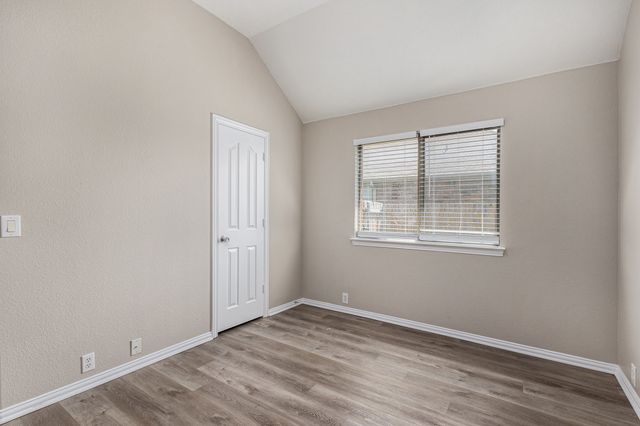 824 Cutting Horse Drive, Mansfield, TX 76063