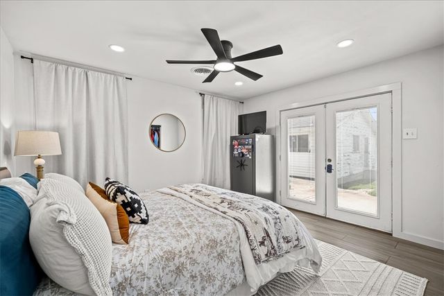4228 FM 390 West, Burton, TX 77835