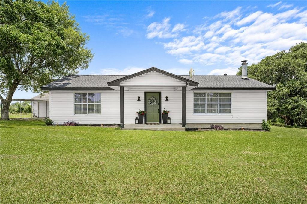 4228 FM 390 West, Burton, TX 77835 — photo 2