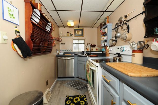 2 McCormick Ave., Uniontown, PA 15401