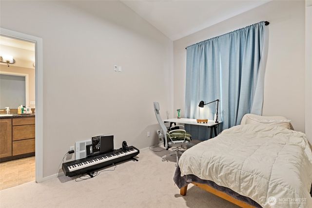 16522 1st Park SE, Bothell, WA 98012