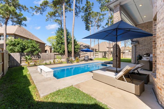 32064 Autumn Orchard Lane, Conroe, TX 77385