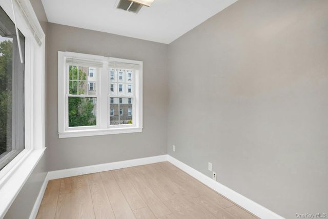 504 Gramatan Avenue 2nd Floor Store Front, Mount Vernon, NY 10552