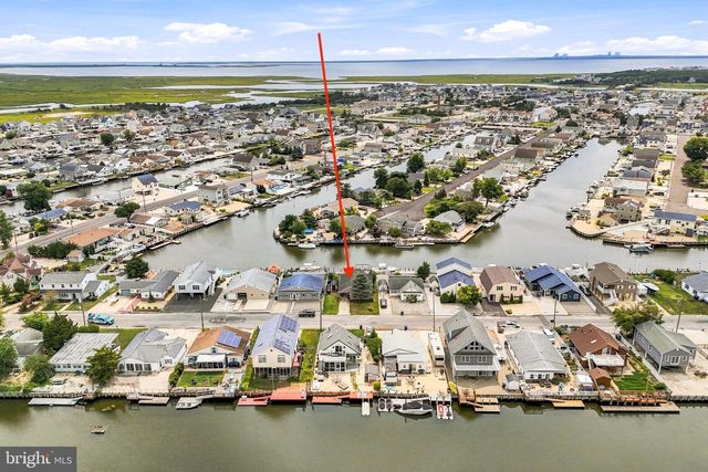 17 W SAIL DR