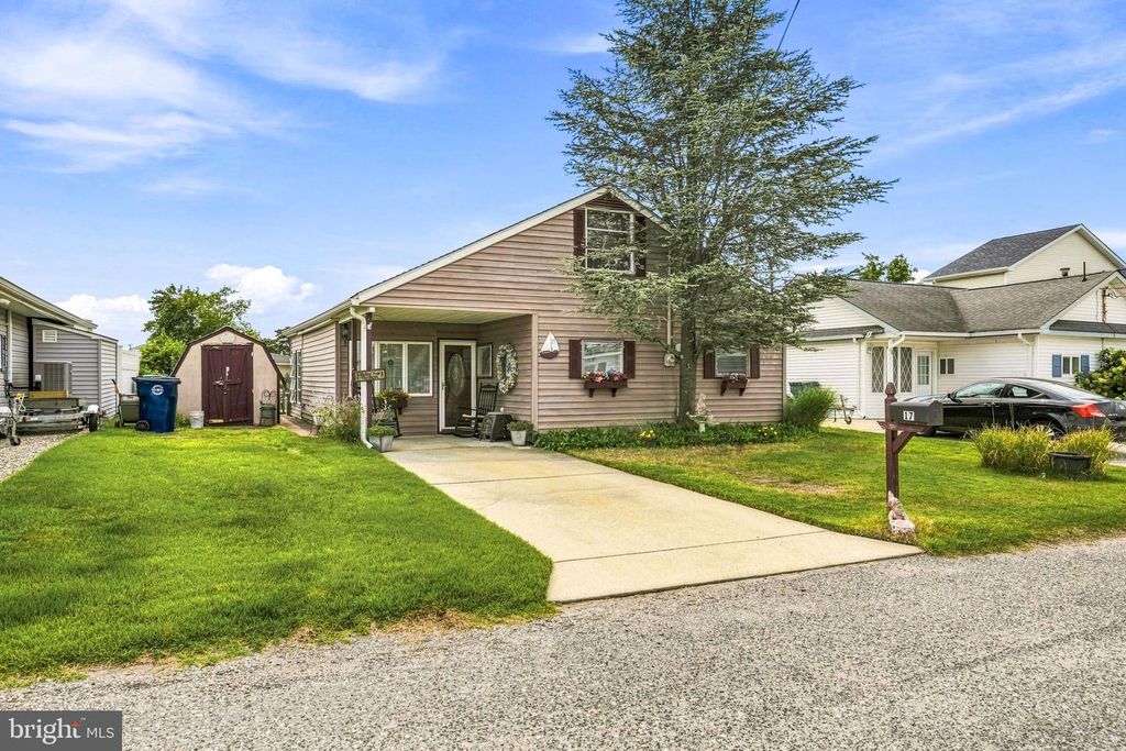 17 W SAIL DR, MYSTIC ISLANDS, NJ 08087 — photo 2