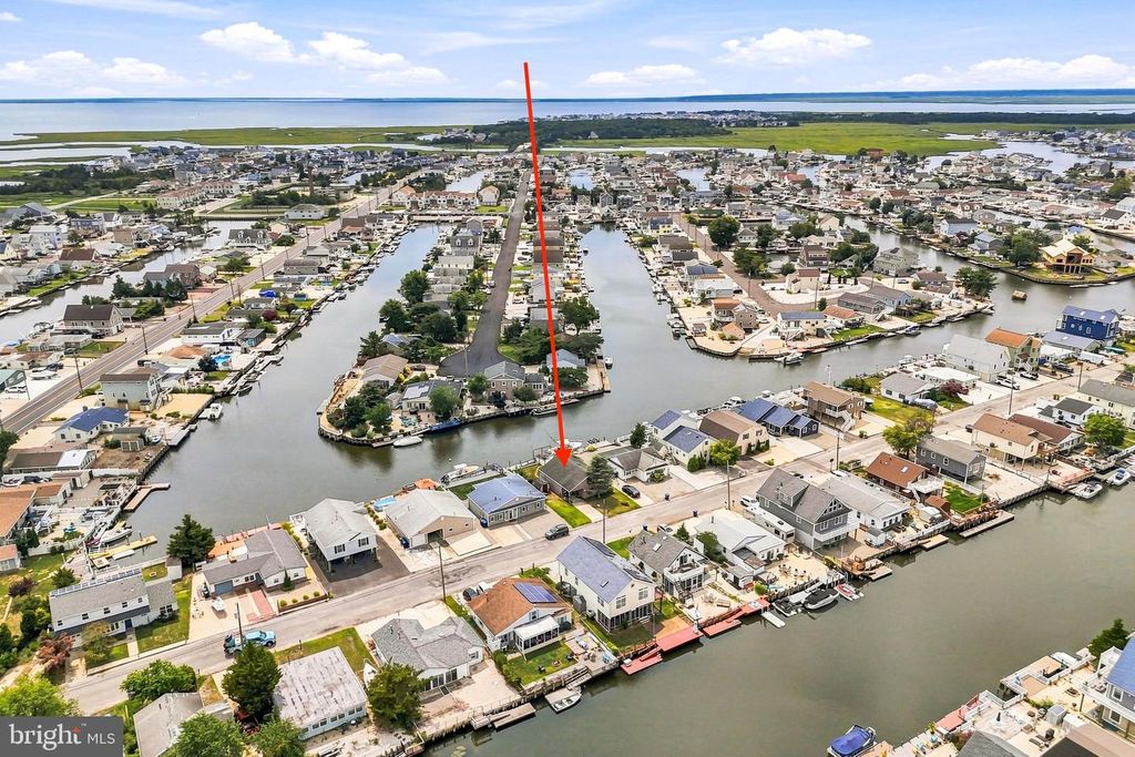 17 W SAIL DR, MYSTIC ISLANDS, NJ 08087 — photo 3