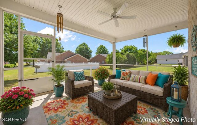 404 Donald Drive, Winterville, NC 28590