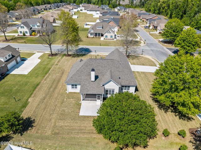 404 Donald Drive, Winterville, NC 28590
