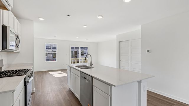 1391 Oakfield Lane, Pingree Grove, IL 60140