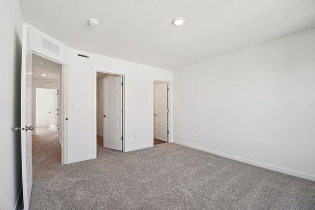 1391 Oakfield Lane, Pingree Grove, IL 60140