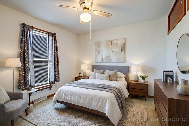 1423 S 14th STREET, Manitowoc, WI 54220