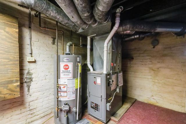 1423 S 14th STREET, Manitowoc, WI 54220