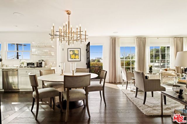 8289 Hollywood Boulevard, Los Angeles, CA 90069