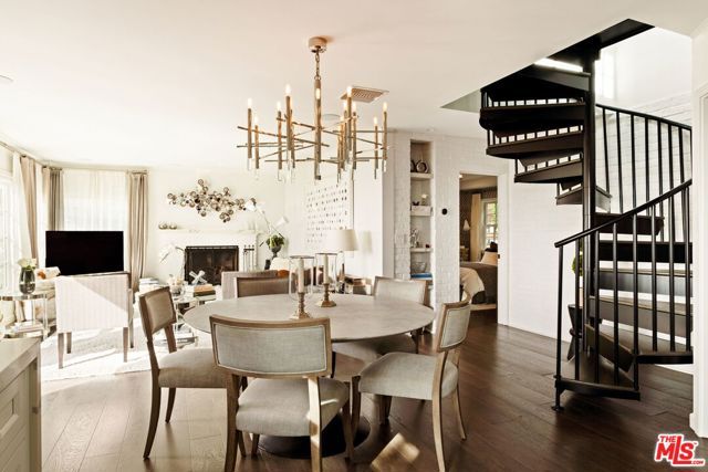 8289 Hollywood Boulevard, Los Angeles, CA 90069