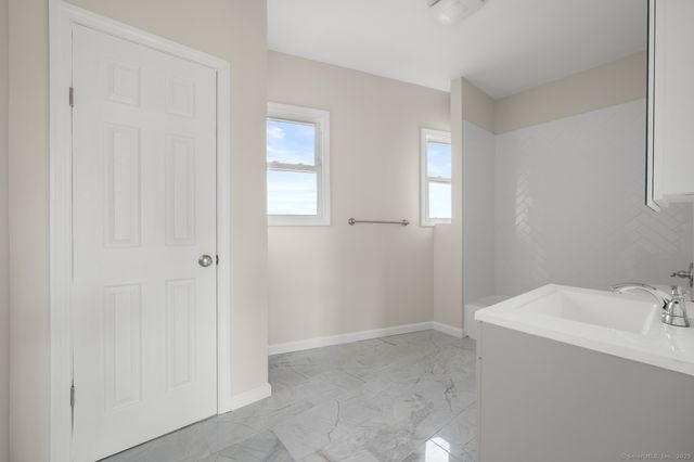 27 Main Street, New Britain, CT 06051