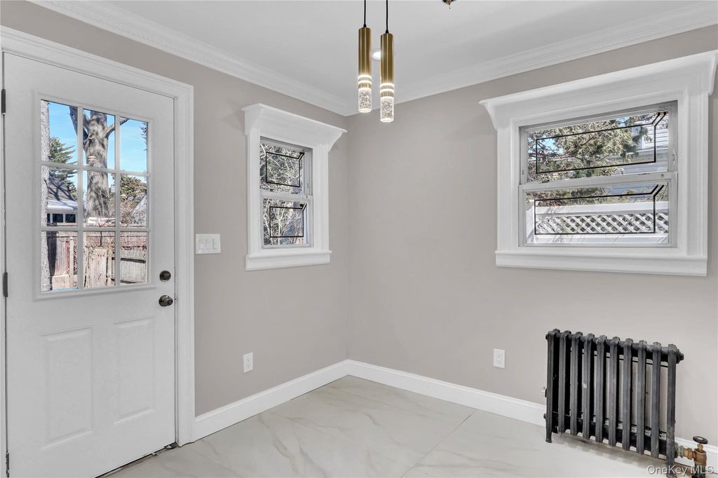 154 California Avenue, Freeport, NY 11520 — photo 5