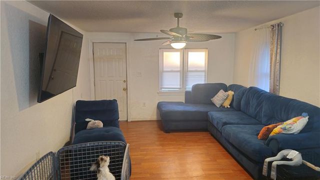 1819 Martin AVE, Chesapeake, VA 23324