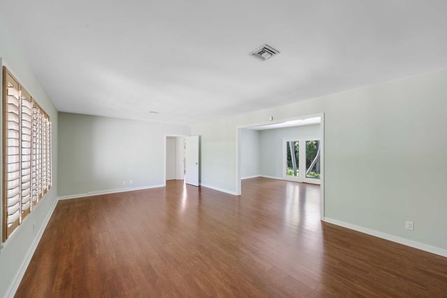 246 Merrain Road, Palm Beach, FL 33480