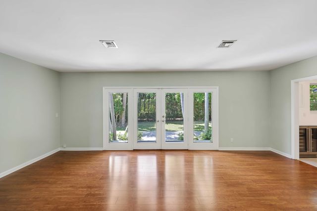 246 Merrain Road, Palm Beach, FL 33480