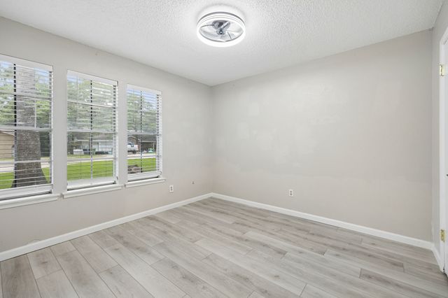 6744 Starnes Road, North Richland Hills, TX 76182
