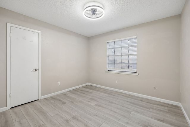 6744 Starnes Road, North Richland Hills, TX 76182