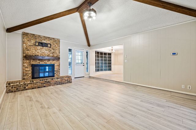 6744 Starnes Road, North Richland Hills, TX 76182