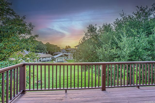 401 Lake Point, Horseshoe Bay, TX 78657