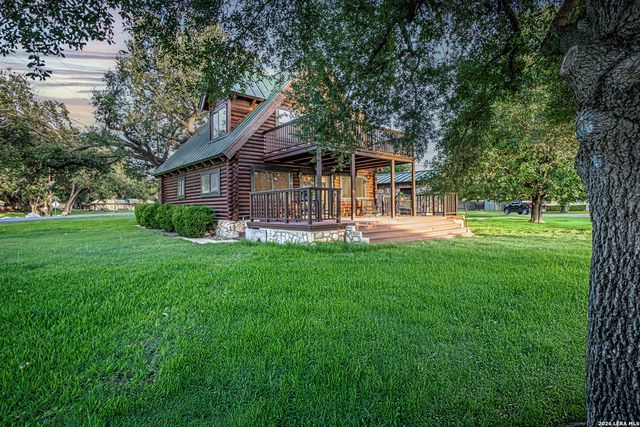 401 Lake Point, Horseshoe Bay, TX 78657