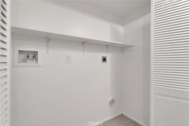 19265 Pine Way, Apple Valley, CA 92308