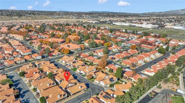 19265 Pine Way, Apple Valley, CA 92308