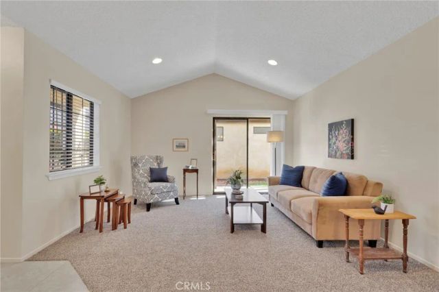 19265 Pine Way, Apple Valley, CA 92308