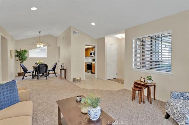 19265 Pine Way, Apple Valley, CA 92308