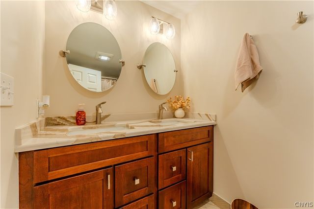 8327 Summit Cedar Lane, Clay, NY 13090