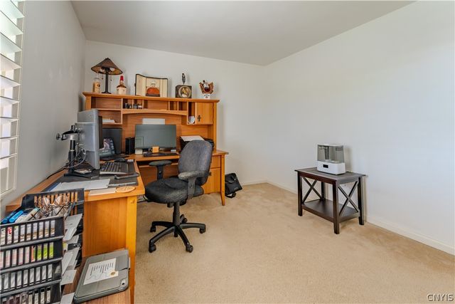 8327 Summit Cedar Lane, Clay, NY 13090