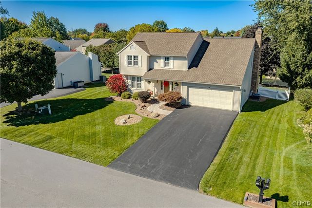 8327 Summit Cedar Lane, Clay, NY 13090