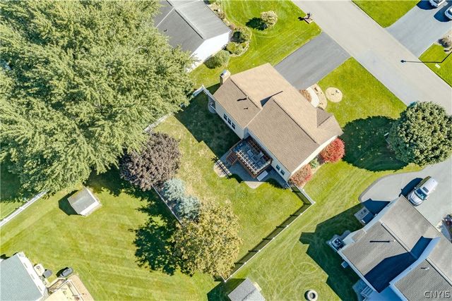 8327 Summit Cedar Lane, Clay, NY 13090