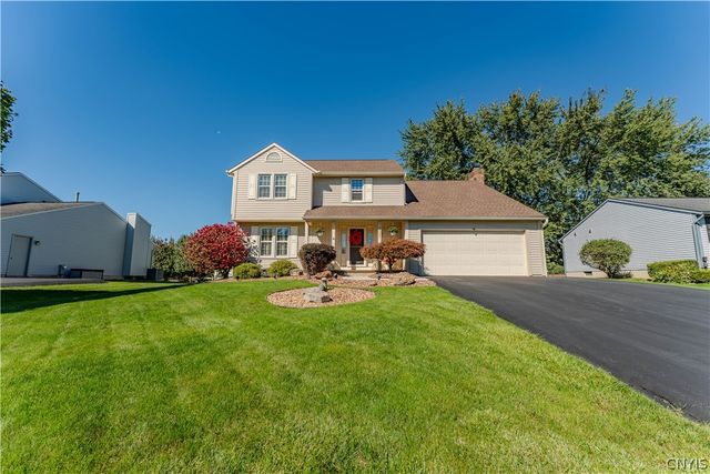 8327 Summit Cedar Lane, Clay, NY 13090
