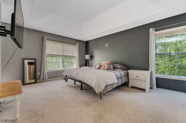 284 Rainbow Way, Lopatcong Twp., NJ 08865