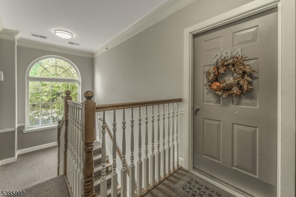 284 Rainbow Way, Lopatcong Twp., NJ 08865