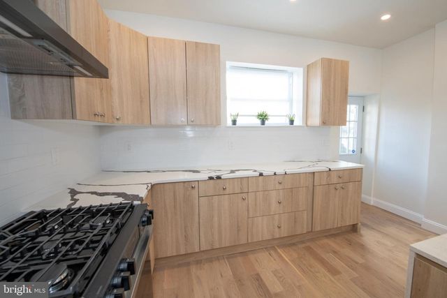 4063 SPRING GARDEN ST, Philadelphia, PA 19104