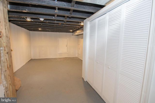 4063 SPRING GARDEN ST, Philadelphia, PA 19104