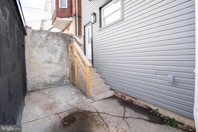 4063 SPRING GARDEN ST, Philadelphia, PA 19104