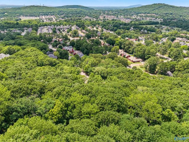 15010 Greentree Trail SE, Huntsville, AL 35803