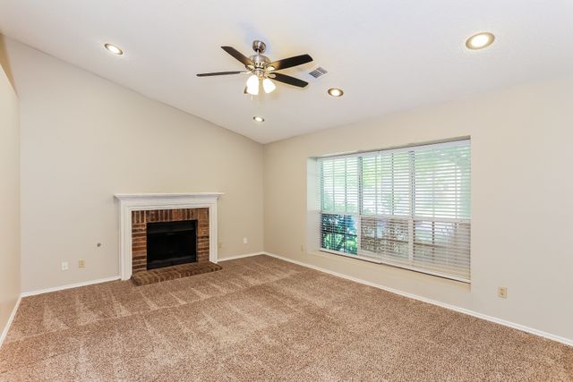 1532 High Pointe Lane, Cedar Hill, TX 75104