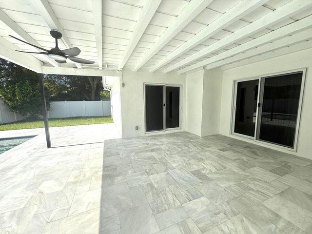 1101 NW 5TH Avenue, Boca Raton, FL 33432