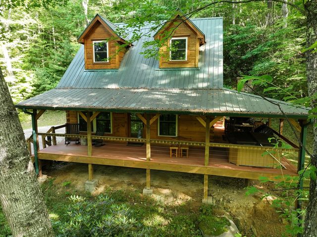 94 Bear Creek Cove, Topton, NC 28781