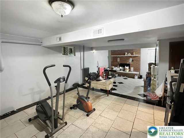 8252 Natures Drive, Coolbaugh Twp, PA 18466